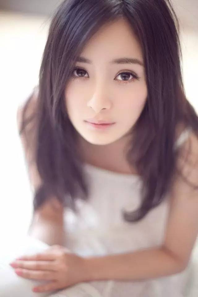 17间房主播跳舞 致命微笑